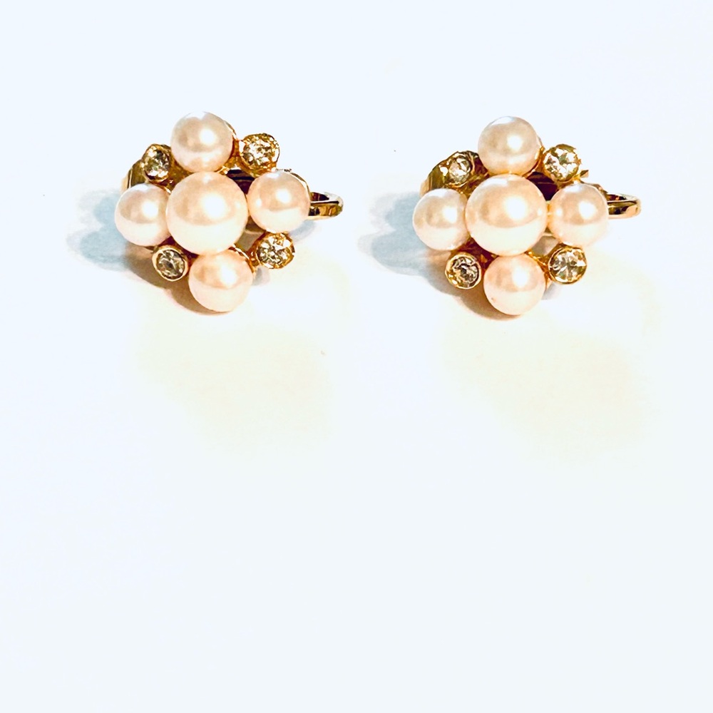 Elegant Faux Pearl and Gold Clip On Earrings